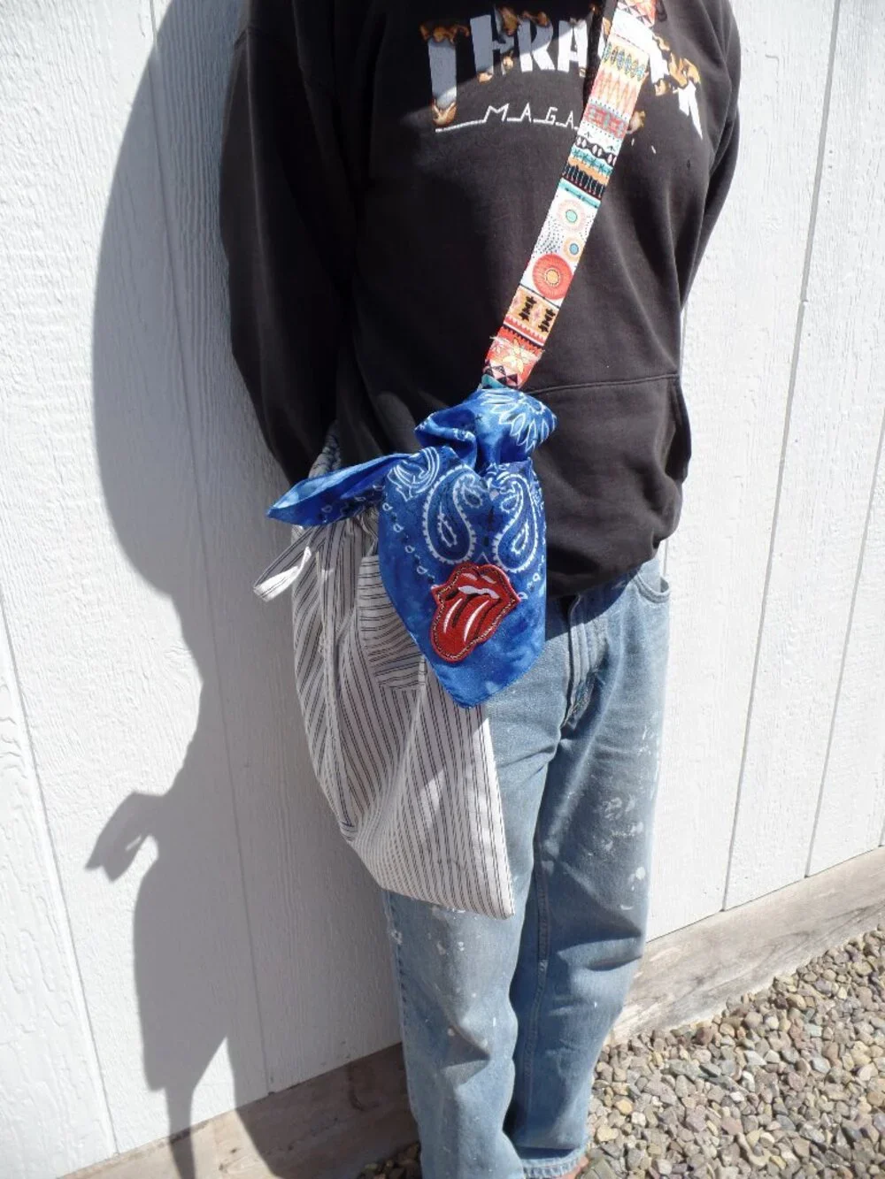 Triangle Bandana SWAG Rolling Stones Tie-Dye Scarf - Picture 3 of 9